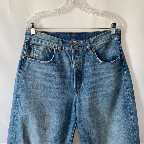 Levi’s High Rise Button Fly Cropped Wide Leg Jeans - Picture 7 of 8